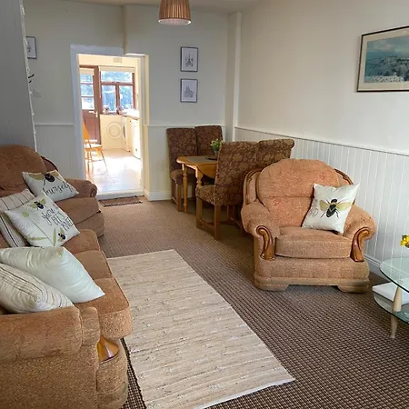 Holiday home Hannah *